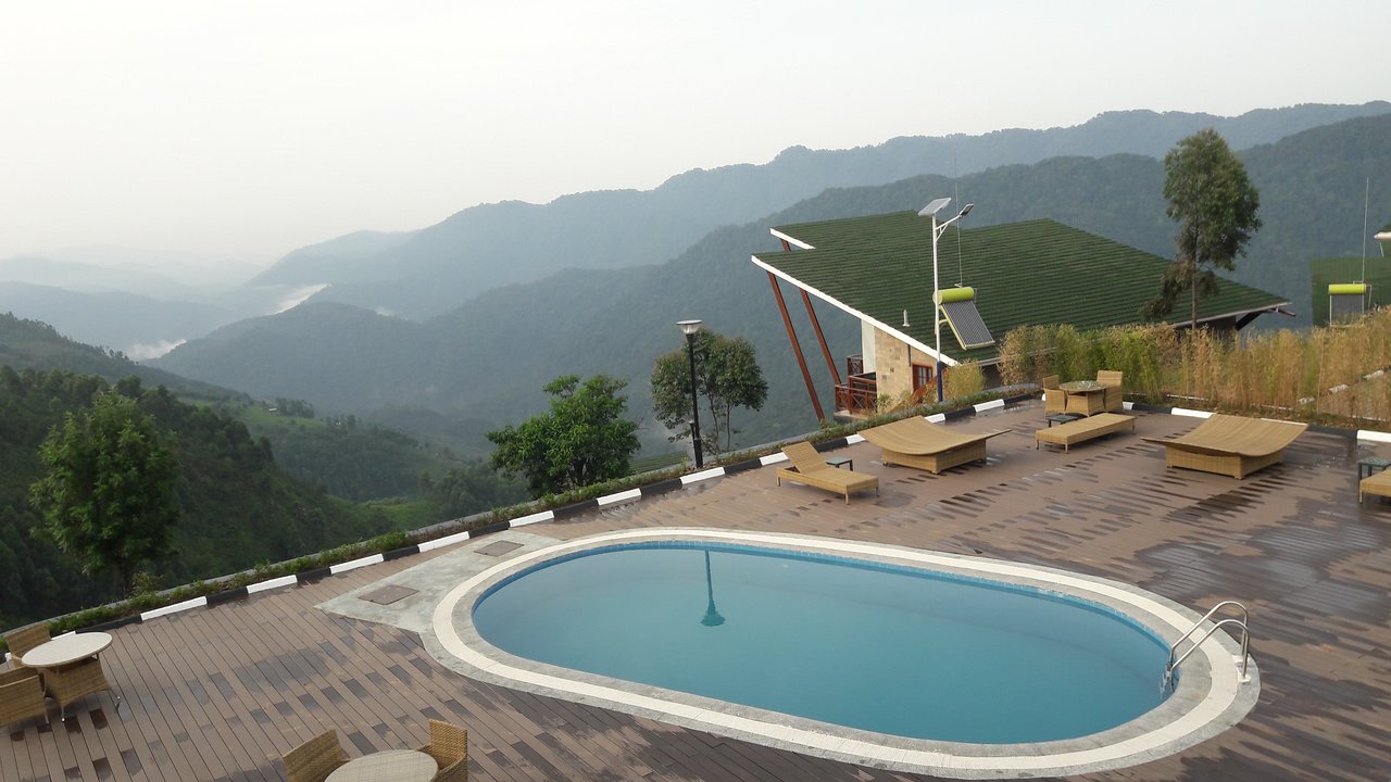 Gorilla Heights Lodge  